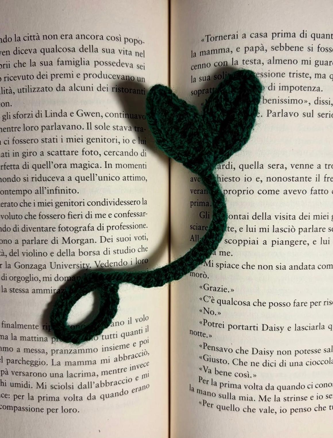 Segnalibro a foglia all’uncinetto